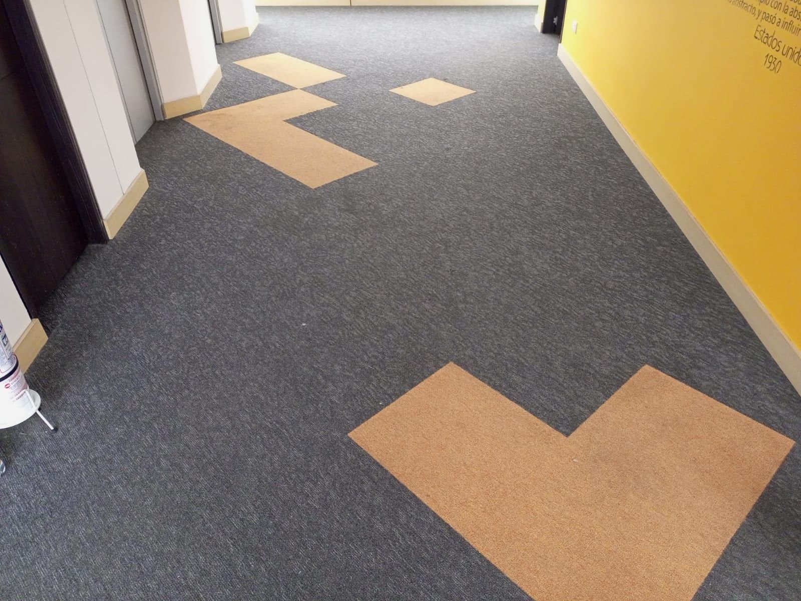 Alfombra de oficina lavada